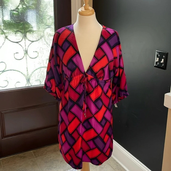 Alice & Trixie Dresses & Skirts - Alice & Trixie Geometric Print Silk Dress Size S